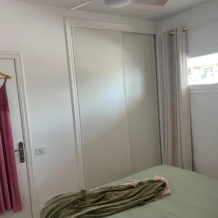 Apartament In With Wonderful Panoramic Views Of The Island Of La Gomera.